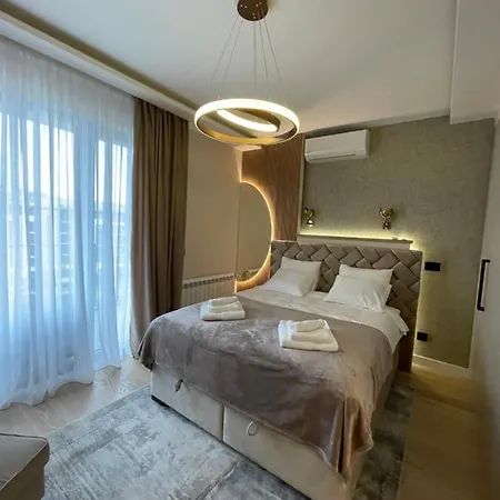 Bw Elena Apartment *
